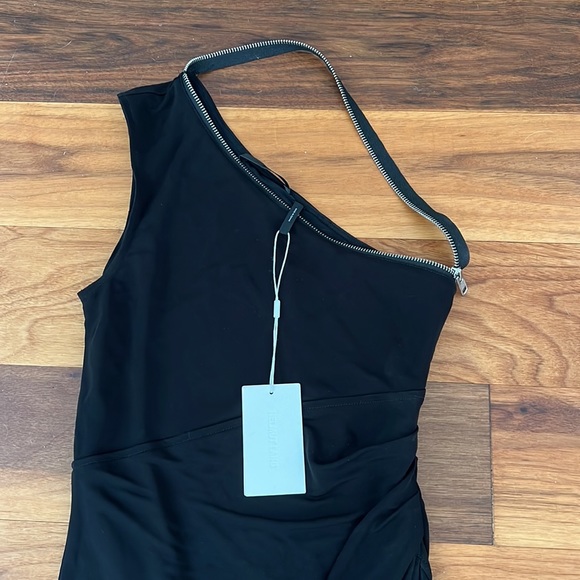 NWT! Stunning Helmut Lang Asymmetric Zip Dress - Picture 7 of 9